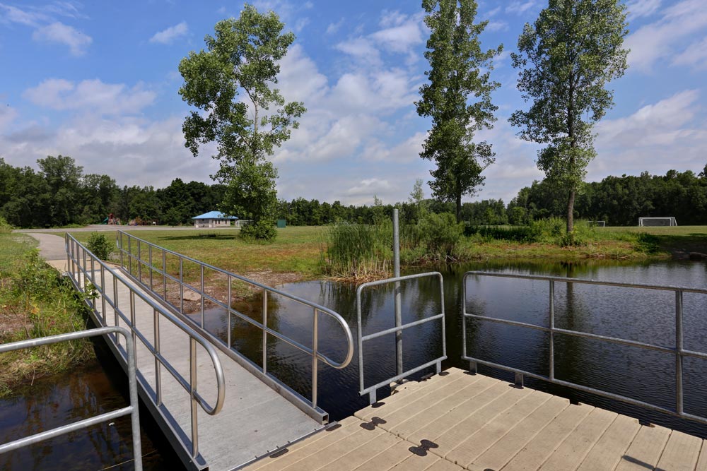 Gates Town Park dock and pond